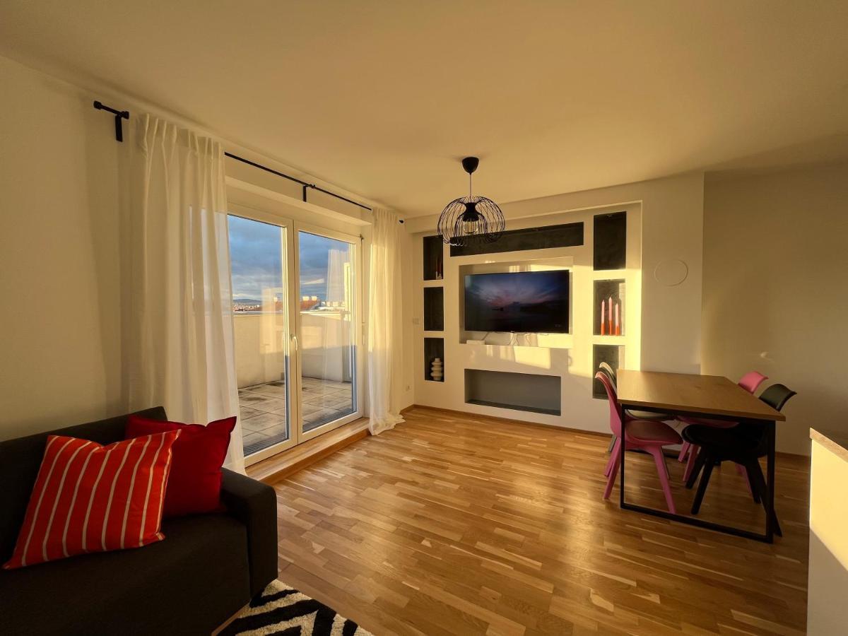Penthouse Near Central Station With Free Parking Wenen Buitenkant foto